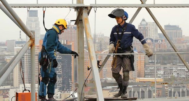 وظایف مسئول HSE در کارگاه‌های ساختمانی